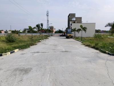Image of 800 Sq.ft Residential Plot / Land for sale in Red Hills, Chennai for Rs. 2479200