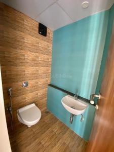 Bathroom Image of 317 Sq.ft 1 BHK Apartment / Flat for sale in Lodha Crown, Thane West Thane for Rs. 6000000