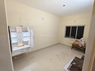 Bedroom Image of 750 Sq.ft 2 BHK Apartment / Flat for rent in South Dum Dum Kolkata for Rs. 12500