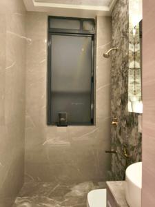 Common Bathroom Image of 2240 Sq.ft 3 BHK Apartment / Flat for sale in Livience Aleenta, Pashan Pune for Rs. 18000000