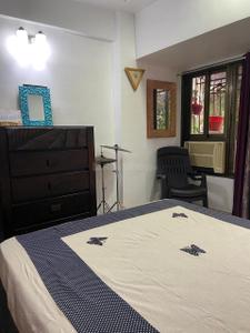 Bedroom Image of 1800 Sq.ft 3 BHK Apartment / Flat for rent in Poorna Apartments, Andheri West Mumbai for Rs. 150000