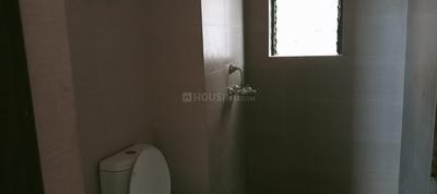 Bathroom Image of 1500 Sq.ft 3 BHK Apartment / Flat for rent in Belghoria Kolkata for Rs. 28000