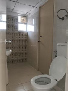 Common Bathroom Image of 1175 Sq.ft 3 BHK Apartment / Flat for sale in Gaurs 14th Avenue, Noida Extension Greater Noida for Rs. 9852000