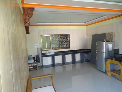Kitchen Image of 800 Sq.ft 1 BHK Builder Floor for rent in Kihim Alibag for Rs. 10000
