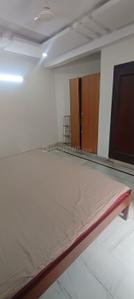 Bedroom Image of 1250 Sq.ft 2 BHK Builder Floor for rent in East Of Kailash New Delhi for Rs. 45000