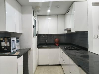 Kitchen Image of 1035 Sq.ft 2 BHK Apartment / Flat for rent in Lodha Venezia, Parel Mumbai for Rs. 130000