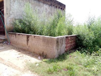 Image of 450 Sq.ft Residential Plot / Land for sale in Garhi Harsaru, Gurgaon for Rs. 2200000