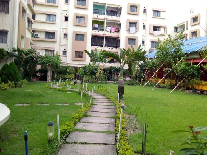 Eden Tolly Signature Main Image 1