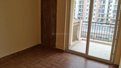 Bedroom Image of 950 Sq.ft 2 BHK Apartment / Flat for sale in KLJ Platinum Heights, Sector 77 Faridabad for Rs. 7800000