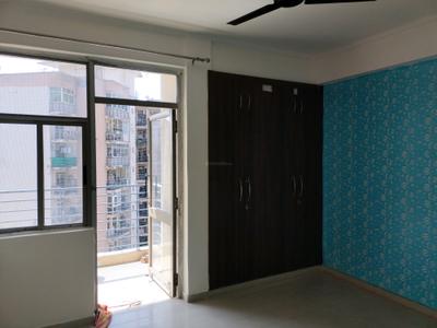 Bedroom Image of 1229 Sq.ft 3 BHK Apartment / Flat for sale in Amrapali Pan Oasis, Sector 70 Noida for Rs. 14000000