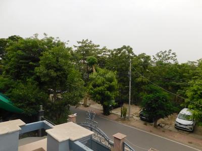 Balcony Image of 2800 Sq.ft 4 BHK Independent House for rent in Sector 50 Noida for Rs. 120000