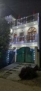 Building Image of 1350 Sq.ft 3 BHK Builder Floor for rent in Noida Extension Greater Noida for Rs. 15000