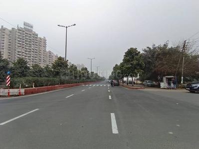 Image of 450 Sq.ft Residential Plot / Land for sale in Sector 116, Noida for Rs. 160000000