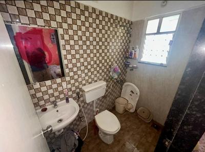 Bathroom Image of 860 Sq.ft 2 BHK Apartment / Flat for sale in Pristine City, Bakori Pune for Rs. 3500000