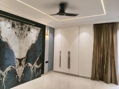 1 RK Independent Builder Floor