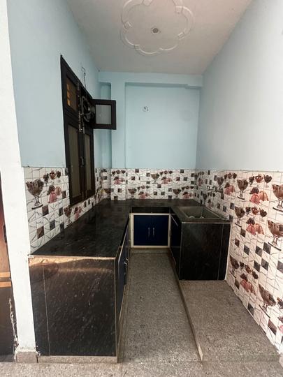 Gr garden 2 Kitchen 1