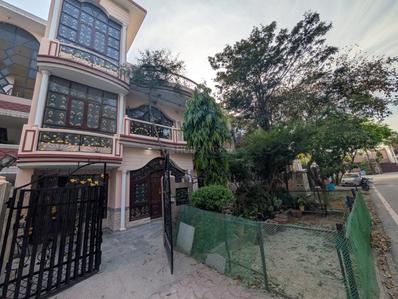 Image of 1800 Sq.ft 3 BHK Independent House for rent in Phi III, Greater Noida for Rs. 27000