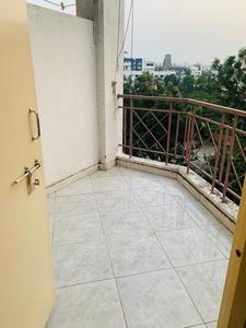 Balcony Image of 1200 Sq.ft 3 BHK Apartment / Flat for rent in Magarpatta Grevillea, Magarpatta City Pune for Rs. 48000