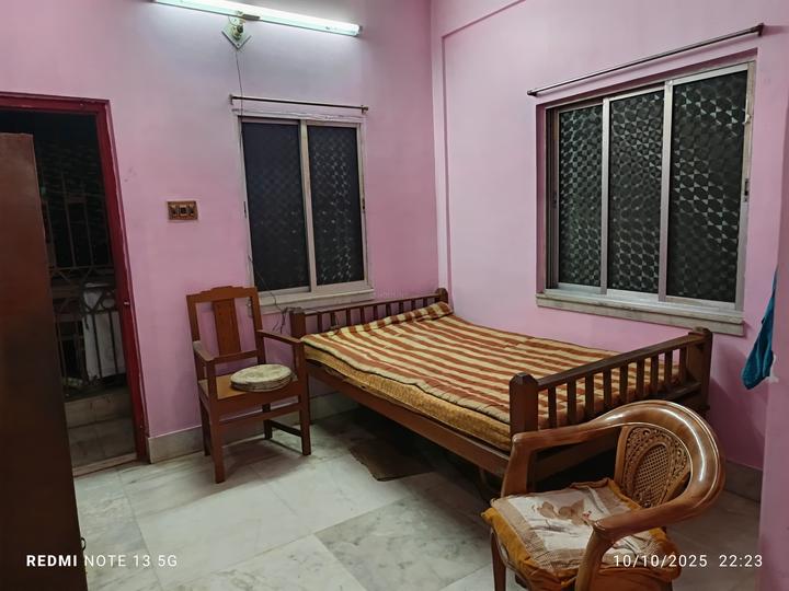Ghughudanga, Dum Dum Bedroom 1