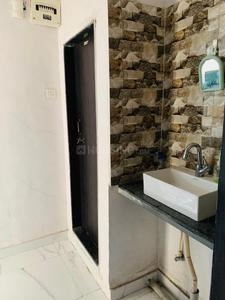 Bathroom Image of 1100 Sq.ft 2 BHK Builder Floor for rent in Kharadi Pune for Rs. 25000