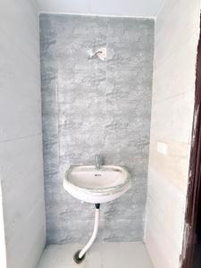 Image of 585 Sq.ft 1 BHK Apartment / Flat for rent in Amrapali Dream Valley 2, Noida Extension, Greater Noida for Rs. 16000