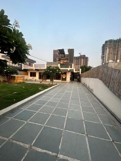 Sec116 More Images 1