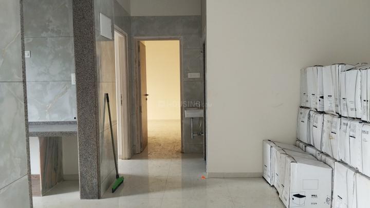 Mangeshi Velvet Main Image 1