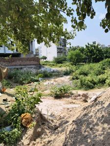 Image of 500 Sq.ft Residential Plot / Land for sale in Palam Vihar, Gurgaon for Rs. 120000000