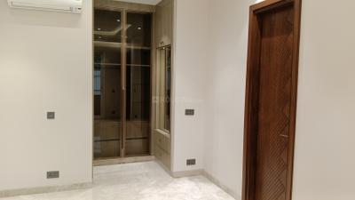 Bedroom Image of 2700 Sq.ft 4 BHK Builder Floor for sale in Kalkaji New Delhi for Rs. 75000000