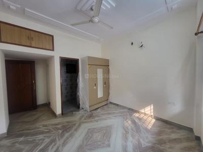 Bedroom Image of 1200 Sq.ft 2 BHK Builder Floor for rent in Sector 46 Gurgaon for Rs. 40000