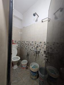 Bathroom Image of 650 Sq.ft 1 BHK Independent House for rent in Borabanda Hyderabad for Rs. 16000