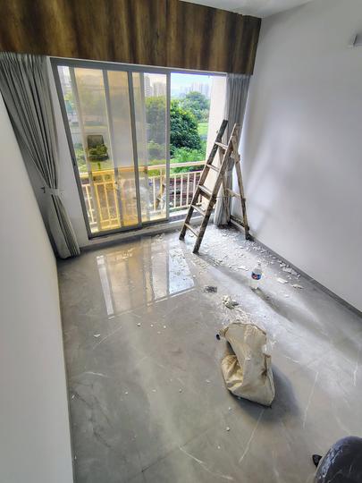 S M Elite Main Image 1