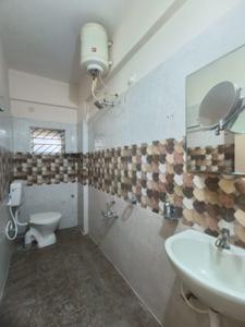 Bathroom Image of 600 Sq.ft 1 BHK Apartment / Flat for rent in Indira Nagar Bengaluru for Rs. 35000