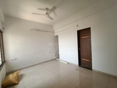 Bedroom Image of 1300 Sq.ft 2 BHK Apartment / Flat for rent in Manjalpur Vadodara for Rs. 15000