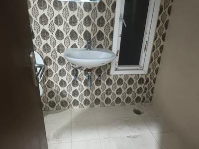 Image of 900 Sq.ft 2 BHK Apartment / Flat for rent in Supertech The Romano, Sector 118, Noida for Rs. 22999
