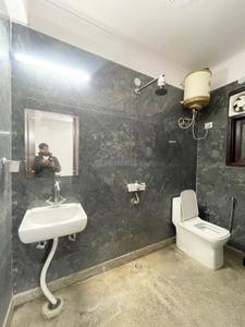 Bathroom Image of 708 Sq.ft 1 BHK Builder Floor for rent in Saket New Delhi for Rs. 19000
