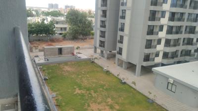 Balcony Image of 1800 Sq.ft 3 BHK Apartment / Flat for rent in Lilleria Oakwoods, Vadsar Vadodara for Rs. 25000