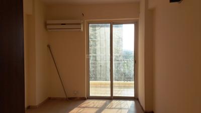 Bedroom Image of 1700 Sq.ft 3 BHK Apartment / Flat for rent in DLF Express Greens, Manesar Gurgaon for Rs. 27000