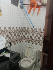 Bathroom Image of 800 Sq.ft 2 BHK Apartment / Flat for sale in Raja Park Jaipur for Rs. 5800000
