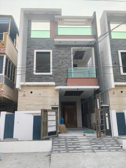 Golf Pride Homes Main Image 1