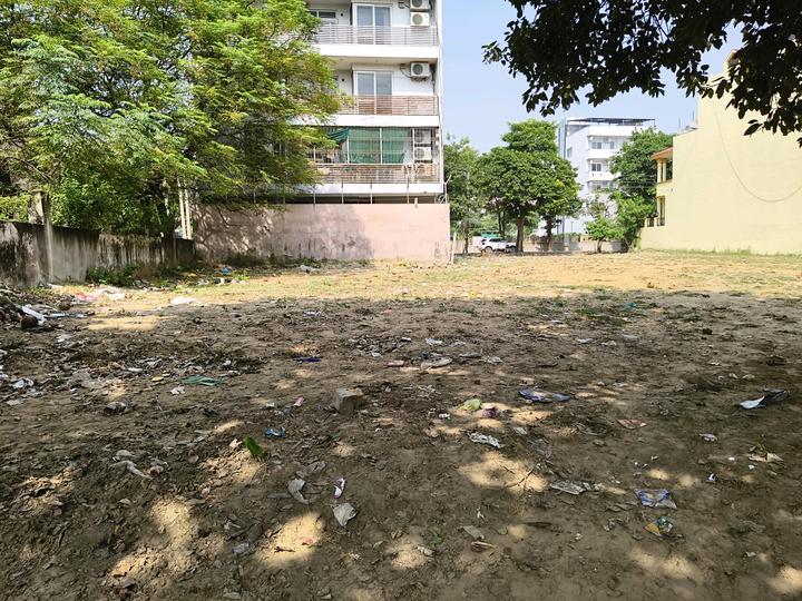 Sector 27 Main Image 1