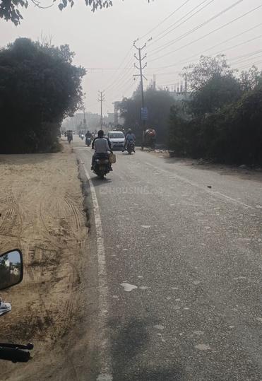 Bijnor road near Heero shoroom Main Image 1