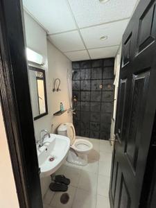 Bathroom Image of 900 Sq.ft 2 BHK Apartment / Flat for rent in Ajnara Integrity, Raj Nagar Extension Ghaziabad for Rs. 15000