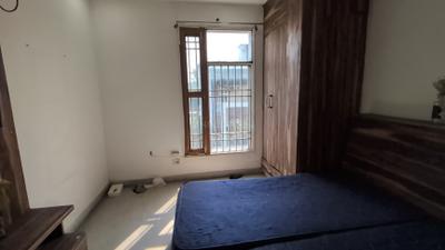 1 RK Independent Builder Floor