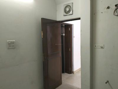 Bedroom Image of 1150 Sq.ft 3 BHK Apartment / Flat for sale in Vikaspuri New Delhi for Rs. 16000000