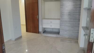 Bedroom Image of 1350 Sq.ft 3 BHK Builder Floor for sale in Kirti Nagar New Delhi for Rs. 24000000