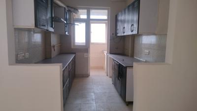 Kitchen Image of 1835 Sq.ft 3.5 BHK Apartment / Flat for sale in Amrapali Silicon City, Sector 76 Noida for Rs. 20000000