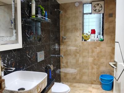 Bathroom Image of 1400 Sq.ft 3 BHK Apartment / Flat for sale in Unimark Lakewood Estate, New Garia Kolkata for Rs. 17000000