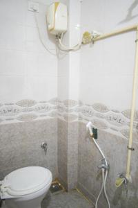 Bathroom Image of 873 Sq.ft 2 BHK Apartment / Flat for sale in Keshavpriya Sahaj Greens, Ramol Ahmedabad for Rs. 2200000