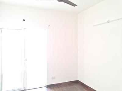 Bedroom Image of 1410 Sq.ft 3 BHK Apartment / Flat for sale in Paras Tierea, Sector 137 Noida for Rs. 12500000